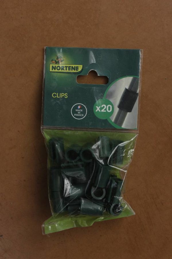 Clip arc pvc 20 clips pour arceau Jardi Pradel 31 rotated