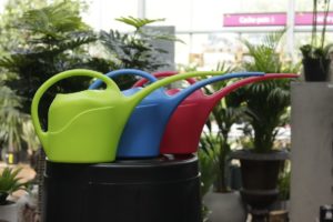 Arrosoir long bec fluo 25 litres 2 Jardi Pradel Luchon