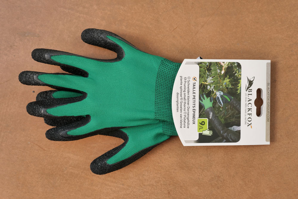 Gants Aubépine vert noir Blackfox - Jardi Pradel - Jardinerie et fleuriste  à Bagnères-de-Luchon