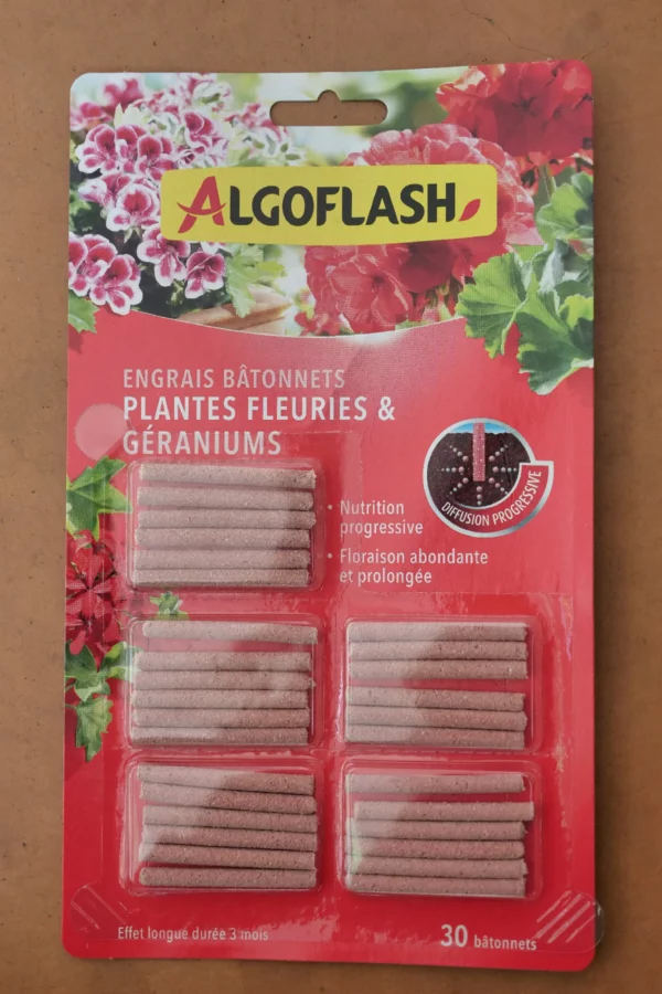 Engrais batonnets plantes fleuries géraniums - Algoflash (4) - Produits - Jardi Pradel - Jardinerie et fleuriste à Bagnères-de-Luchon (31)