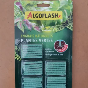 Engrais batonnets plantes vertes - Algoflash (3) - Produits - Jardi Pradel - Jardinerie et fleuriste à Bagnères-de-Luchon (31)