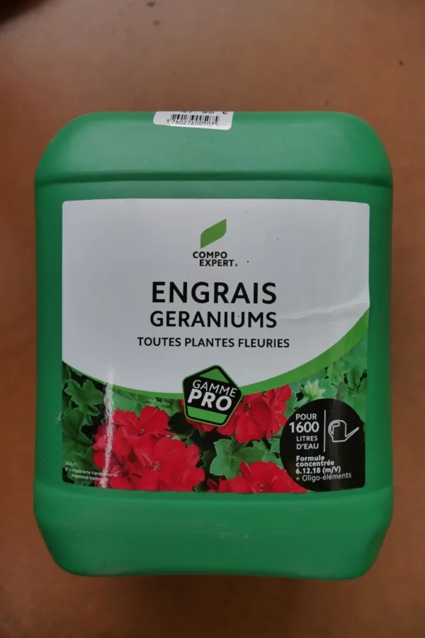 Engrais géraniums 5L - Compo expert (3) - Produits - Jardi Pradel - Jardinerie et fleuriste à Bagnères-de-Luchon (31)